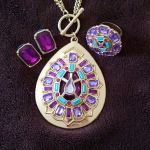 Grandeur 3 piece necklace earring and ring set